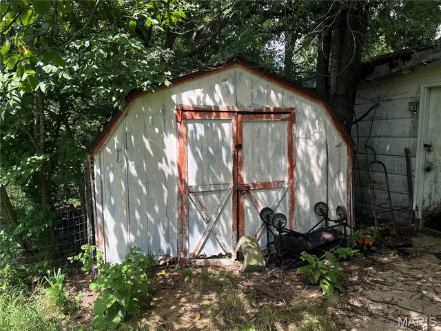 Primary bedroom — 11195 County Road 5320 Rolla Missouri real estate