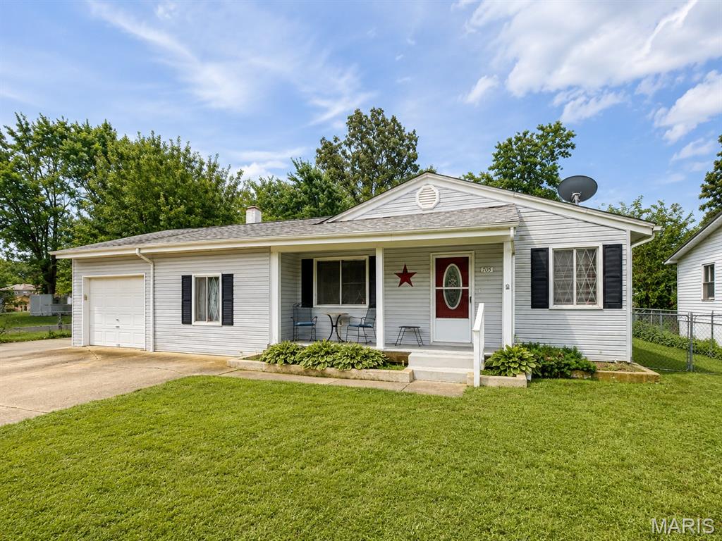 705 McClain Street Richland Missouri 3 bedroom 2 bathroom home for sale listed at $165,000
