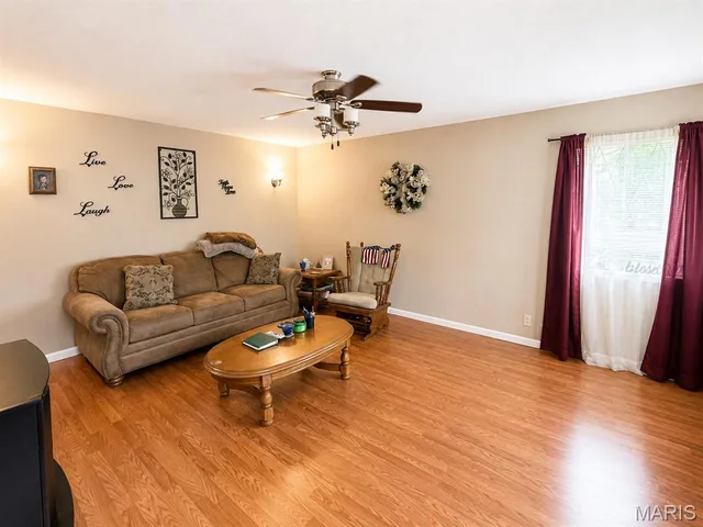 Primary bedroom — 705 McClain Street Richland Missouri real estate