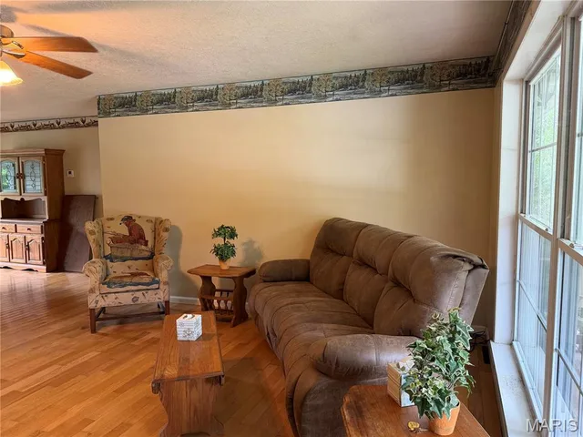 Primary bedroom — 24688 Mc Clurg Drive Lebanon Missouri real estate