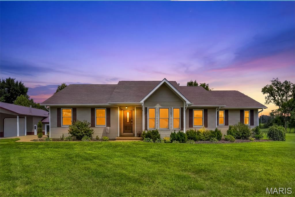 1957 Schnarre Rd. Road Foristell Missouri 3 bedroom 3 bathroom home for sale listed at $850,000