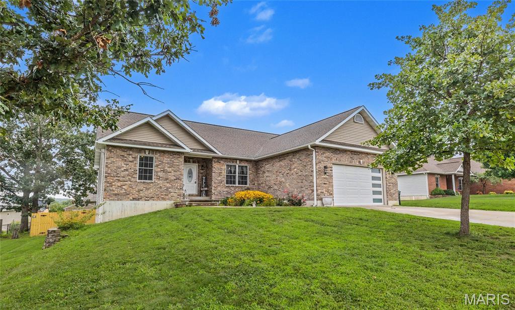 311 Dana Renee Rolla Missouri 4 bedroom 3 bathroom home for sale listed at $359,900