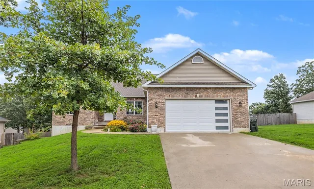 Front exterior — 311 Dana Renee Rolla Missouri real estate