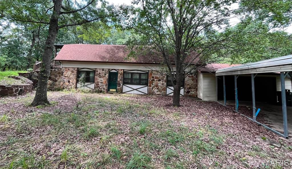20524 Highway M, Belle MO
