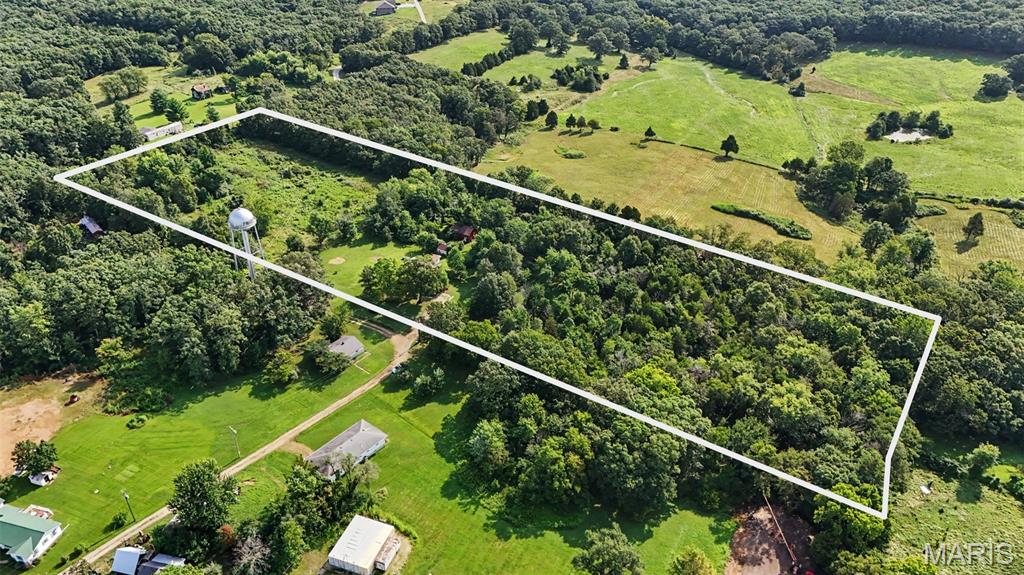 380 Horizon Drive Beaufort Missouri home for sale listed at $262,500