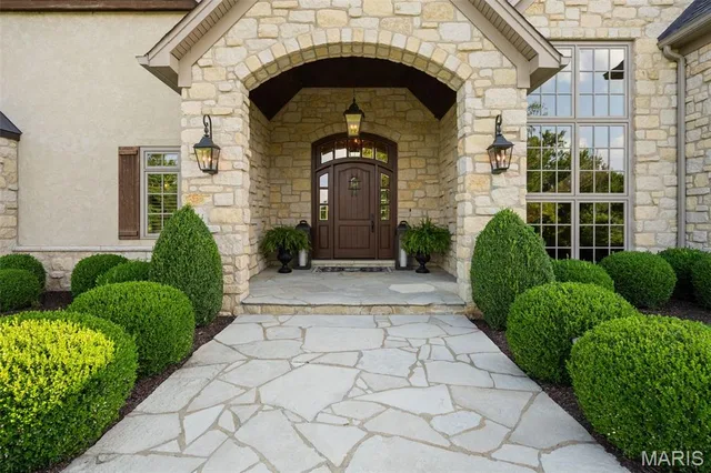 Front exterior — 3433 Remington Heights Drive Glencoe Missouri real estate