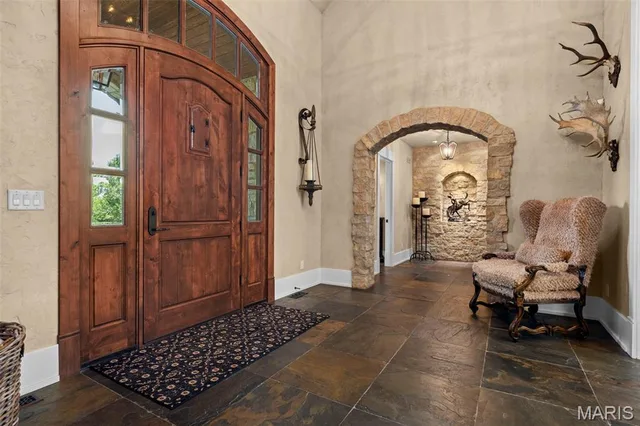 Living room — 3433 Remington Heights Drive Glencoe Missouri real estate