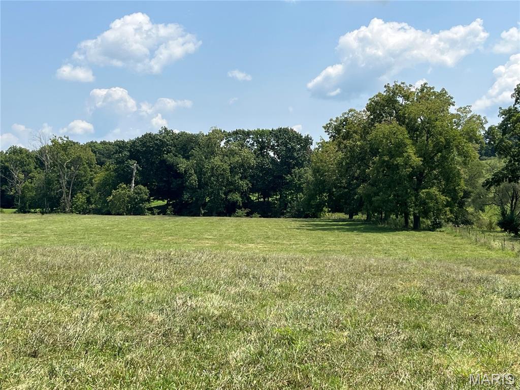 8.80 acres m/l on Hwy D Eolia Missouri home for sale listed at $123,200
