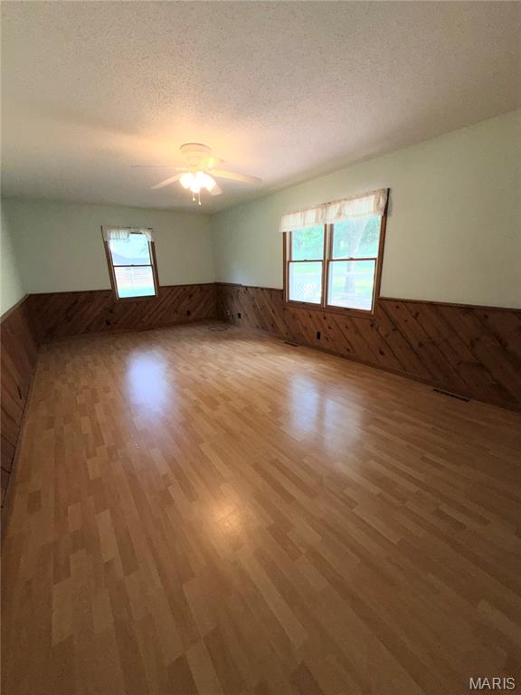 Primary bedroom — 10950 Harris Court Rolla Missouri real estate