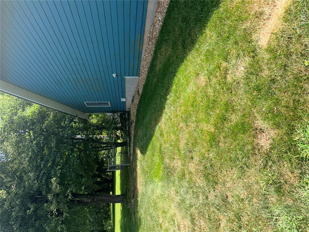 Photo 32
