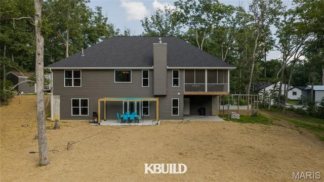Front exterior — 1077 Bell Road Wright City Missouri real estate