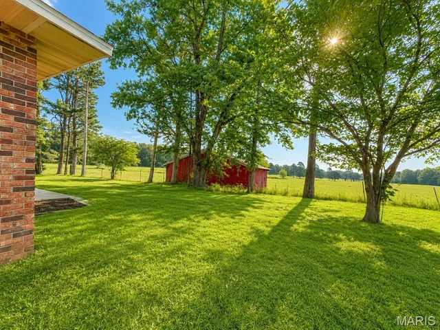 Front exterior — 72 Carter 251 Grandin Missouri real estate
