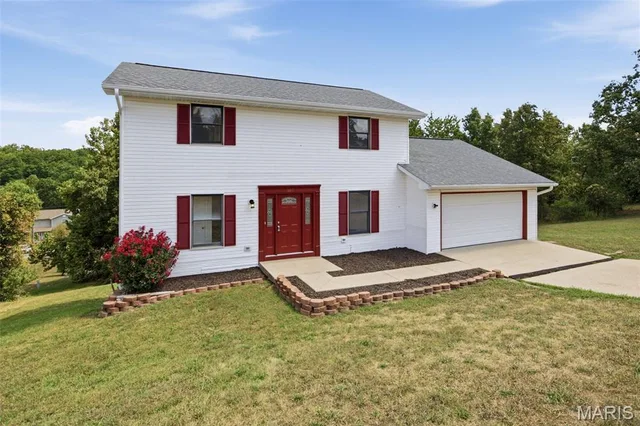 Front exterior — 107 Meadow Lane St Robert Missouri real estate
