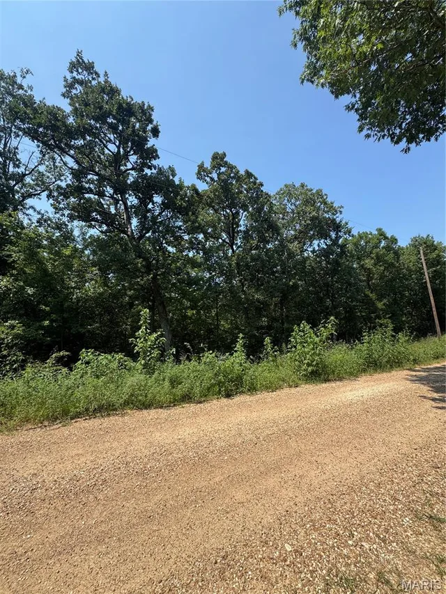 Front exterior — 24.67 +/- AC Krull Road Hermann Missouri real estate