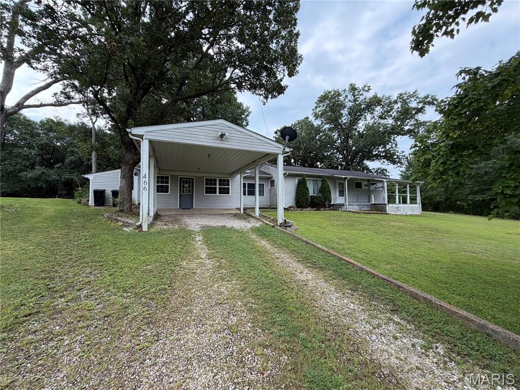 466 Eisenhower Street Rolla Missouri 3 bedroom 2 bathroom home for sale listed at $239,900
