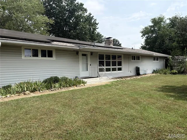 Front exterior — 1020 Walnut Street Cabool Missouri real estate