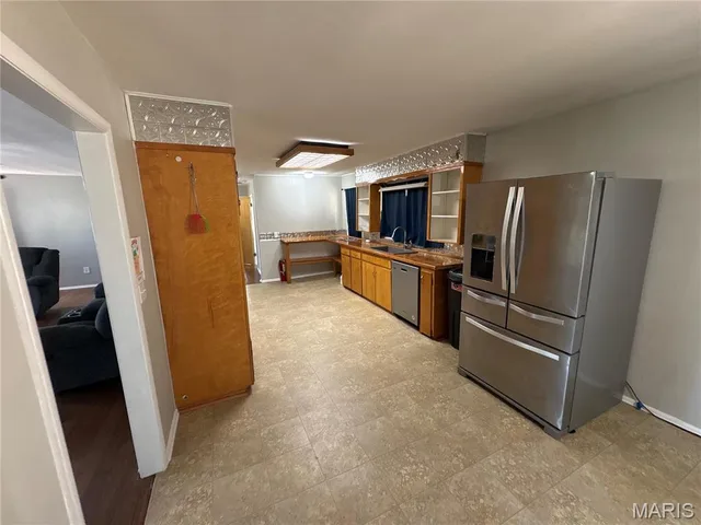 Kitchen — 1020 Walnut Street Cabool Missouri real estate