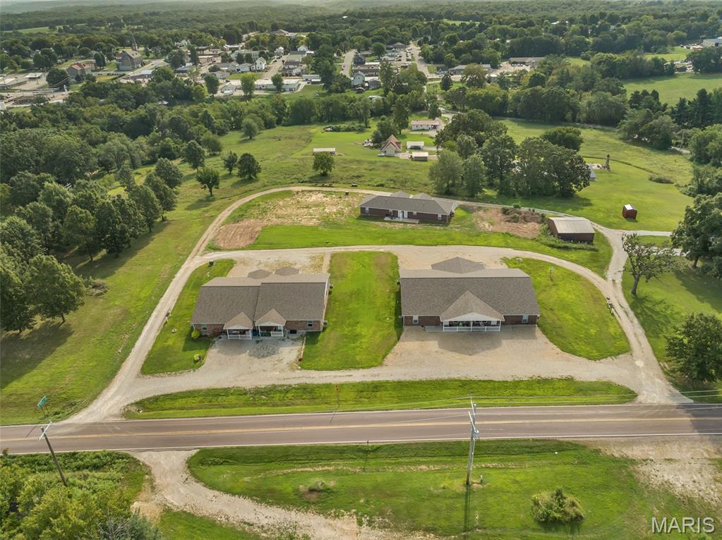 140 Highway V Vienna Missouri home for sale listed at $1,600,000