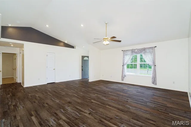 Primary bedroom — 573 Maplewood Drive Rolla Missouri real estate