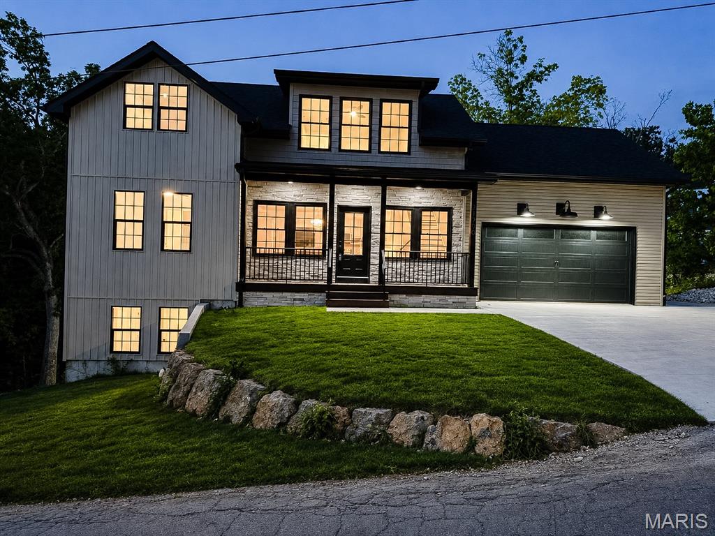 21790 Lomax St Robert Missouri 5 bedroom 4 bathroom home for sale listed at $449,900