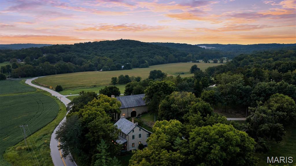 2275 Highway F Defiance Missouri 5 bedroom 4 bathroom home for sale listed at $3,450,000