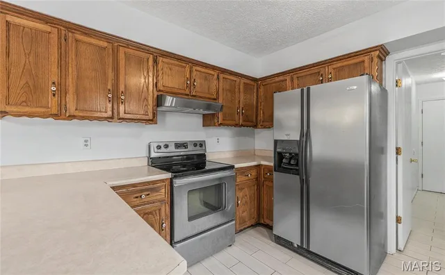 Kitchen — 16324 Hardwood Lane St Robert Missouri real estate