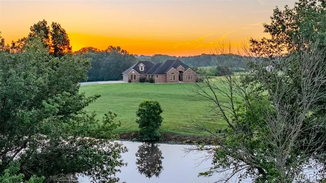 9791 Leathers Rd, Richmond MO real estate