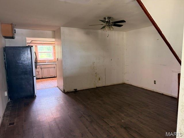 Kitchen — 3714 Highway F Salem Missouri real estate
