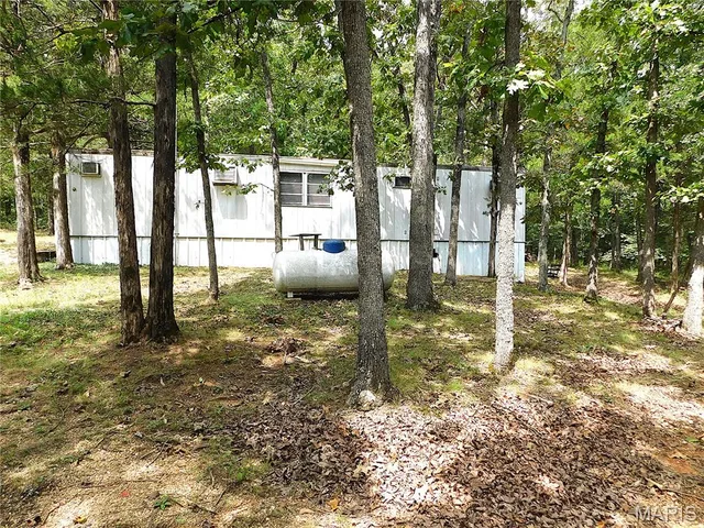 Living room — 23.88 acres Greenstreet Road Beaufort Missouri real estate