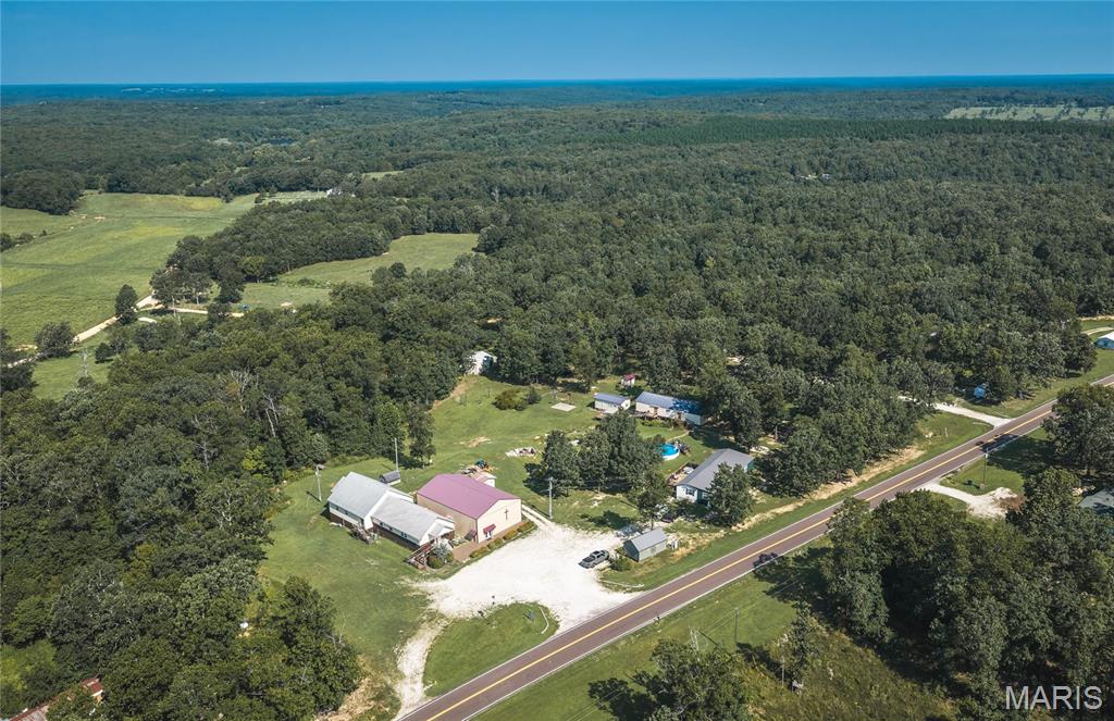 198 S Highway Y Steelville Missouri 6 bathroom home for sale listed at $499,000