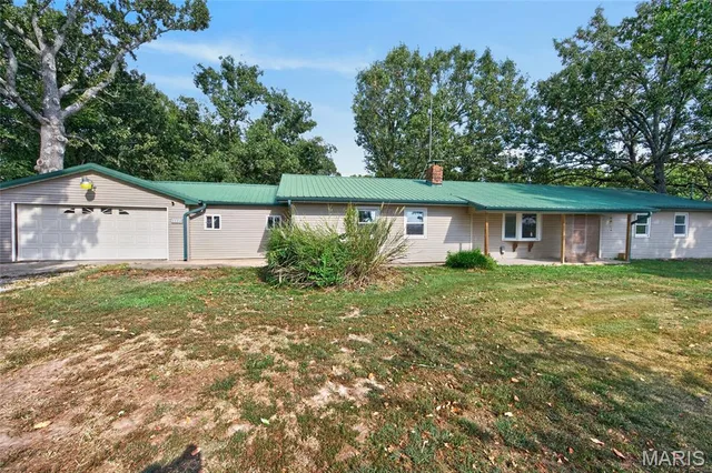 22250 Hwy 7, Richland MO