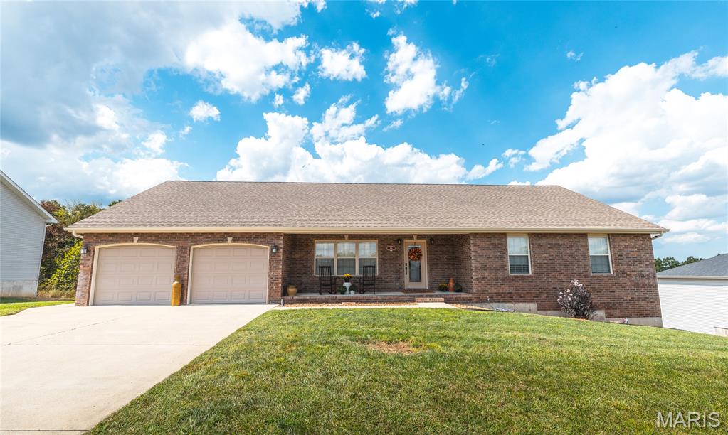 110 Paradise Street Waynesville Missouri 4 bedroom 3 bathroom home for sale listed at $395,000