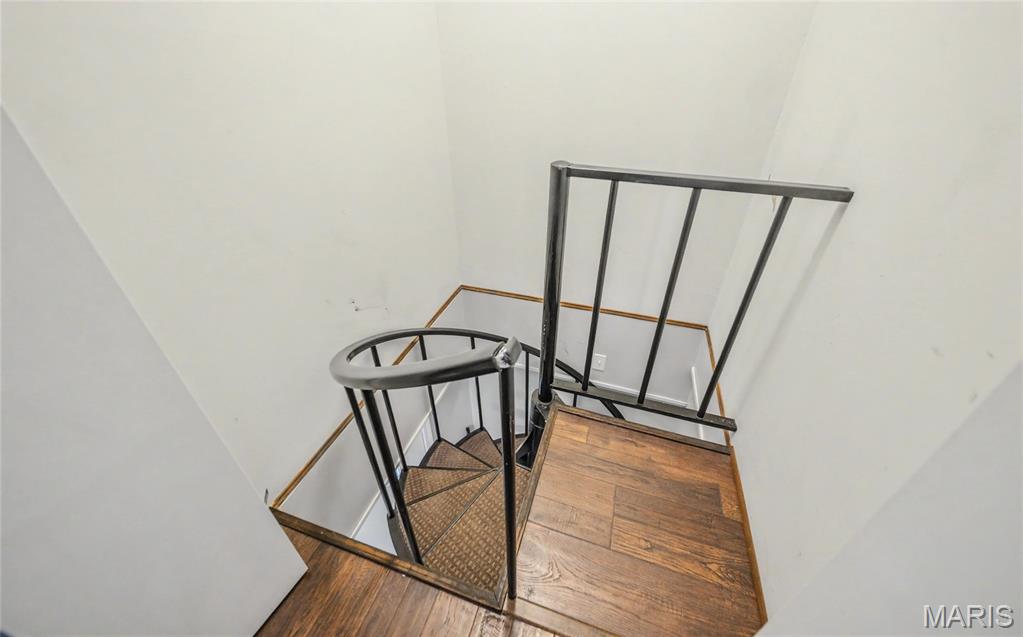 Photo 23