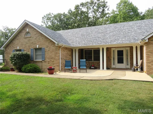 Front exterior — 3661 Pump Station Road Rosebud Missouri real estate