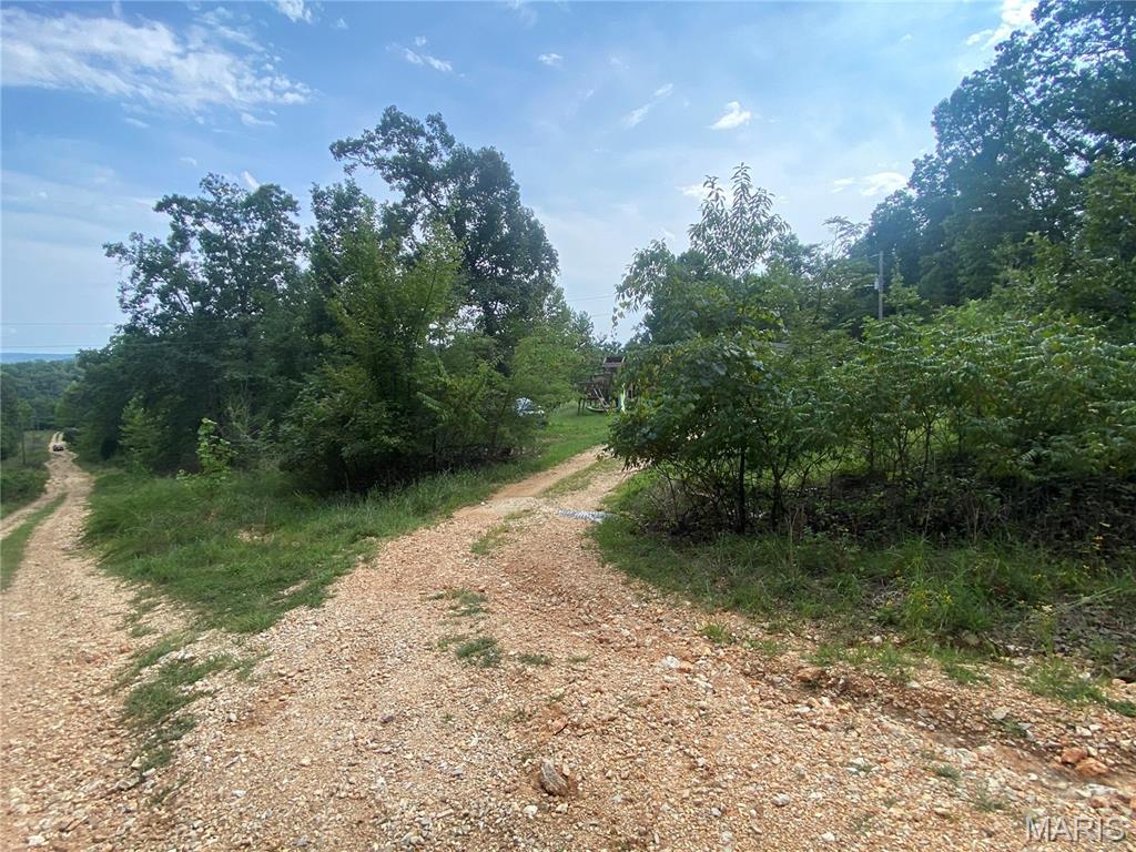 354 Red Fox Drive, Bourbon MO real estate