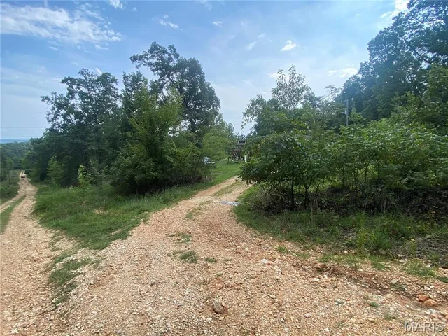 354 Red Fox Drive, Bourbon MO real estate
