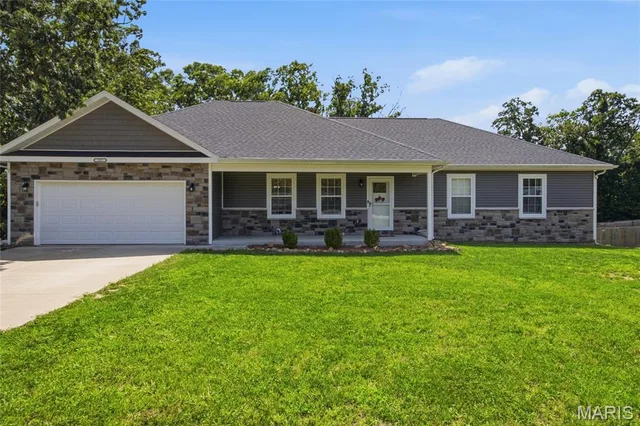 Front exterior — 205 Zeigenbein Road St Robert Missouri real estate