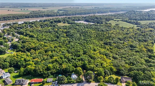 Front exterior — 81 ACRES MILLER Street New Haven Missouri real estate