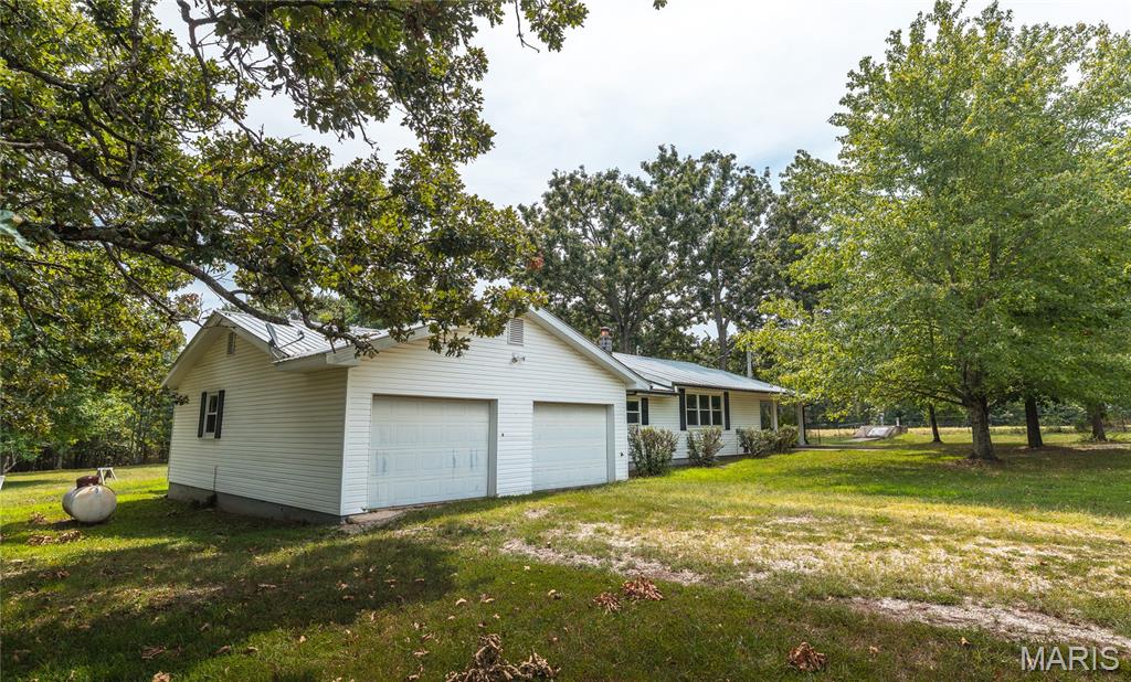 15328 Cliff Road Dixon Missouri 3 bedroom 2 bathroom home for sale listed at $157,500