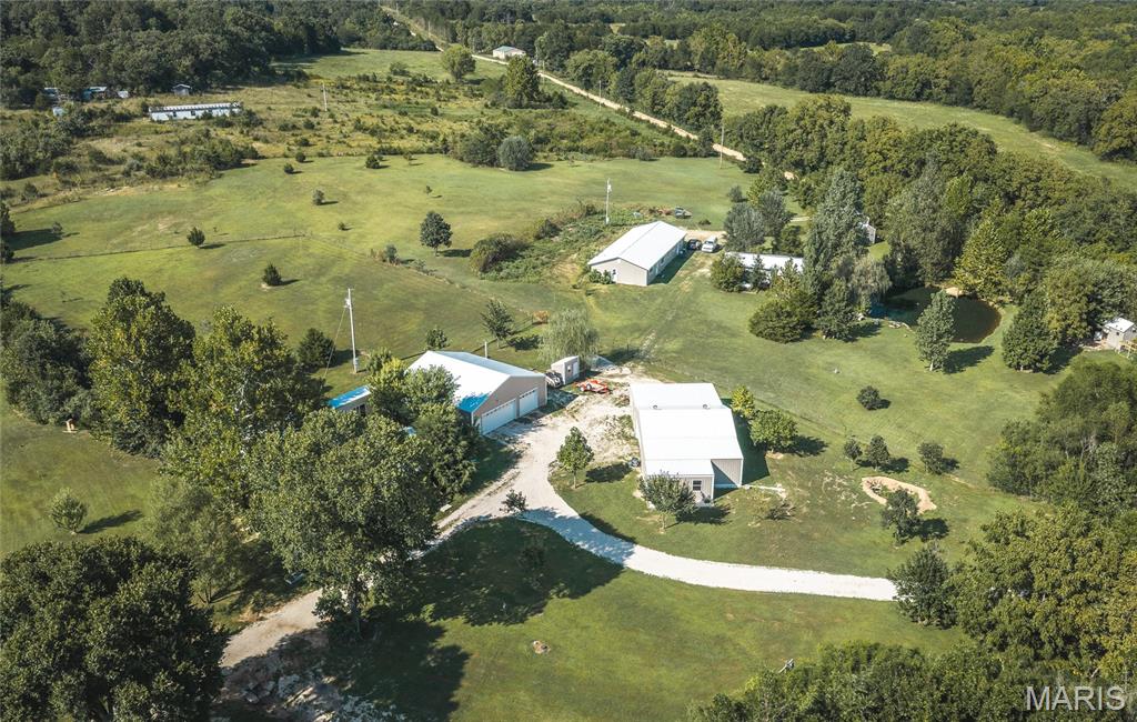 81 Meadowlark Road Brumley Missouri 3 bedroom 2 bathroom home for sale listed at $599,000
