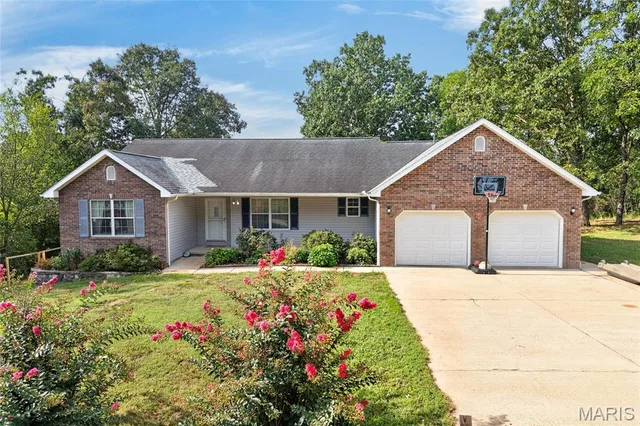 16780 Highland Springs, Dixon MO