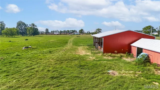 Primary bedroom — 1525 State Highway O Unincorporated Missouri real estate