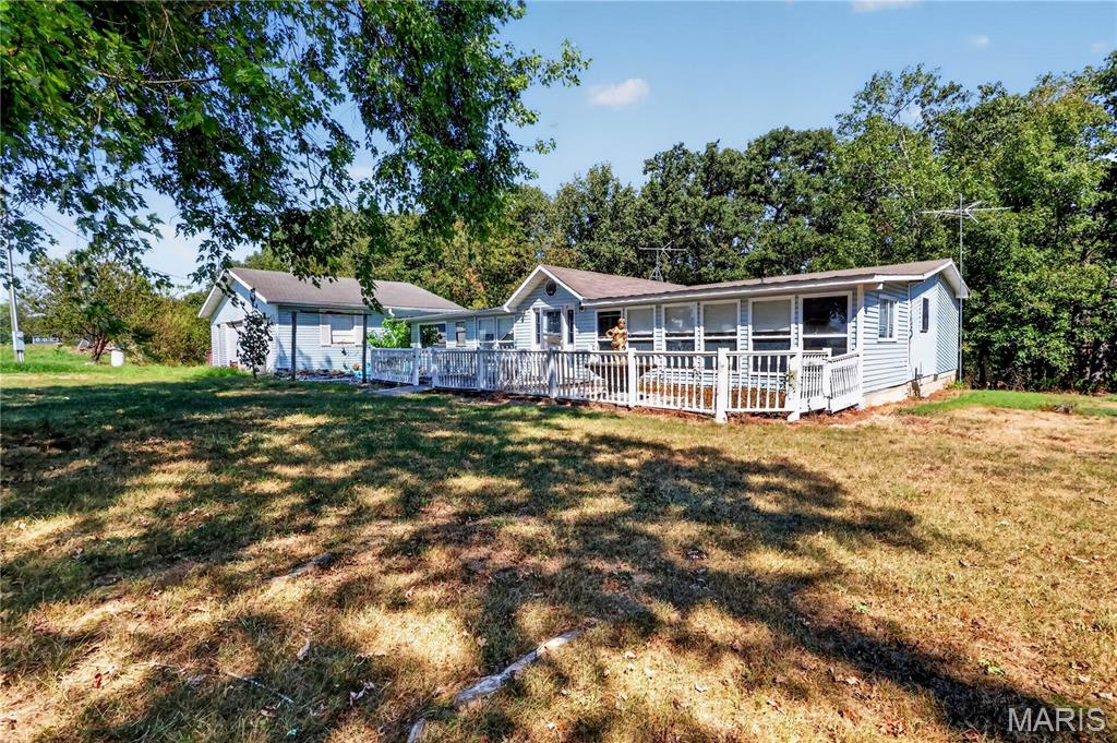 29053 Highway AA Lebanon Missouri 3 bedroom 2 bathroom home for sale listed at $149,500