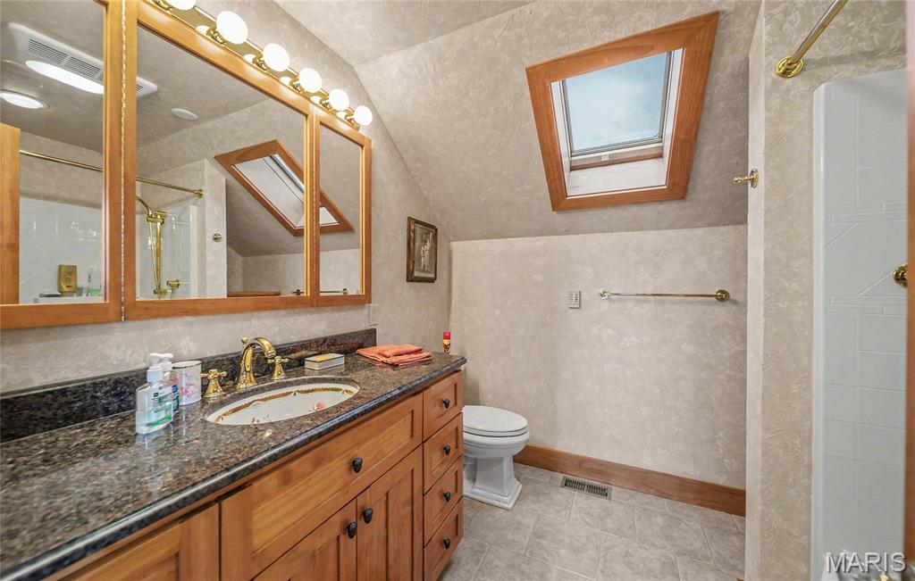 Photo 34