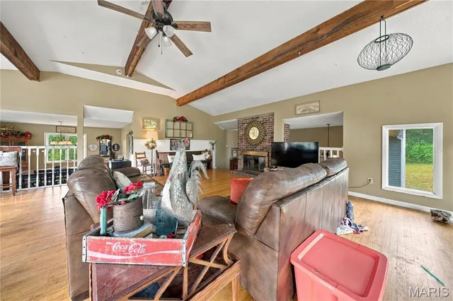Primary bedroom — 11466 Cedar Grove Lane Rolla Missouri real estate