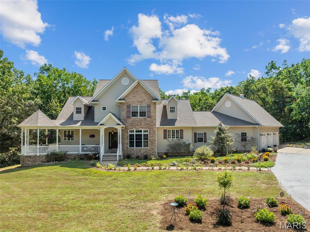 1690 Hackberry Drive Union Missouri 5 bedroom 6 bathroom home for sale listed at $725,000
