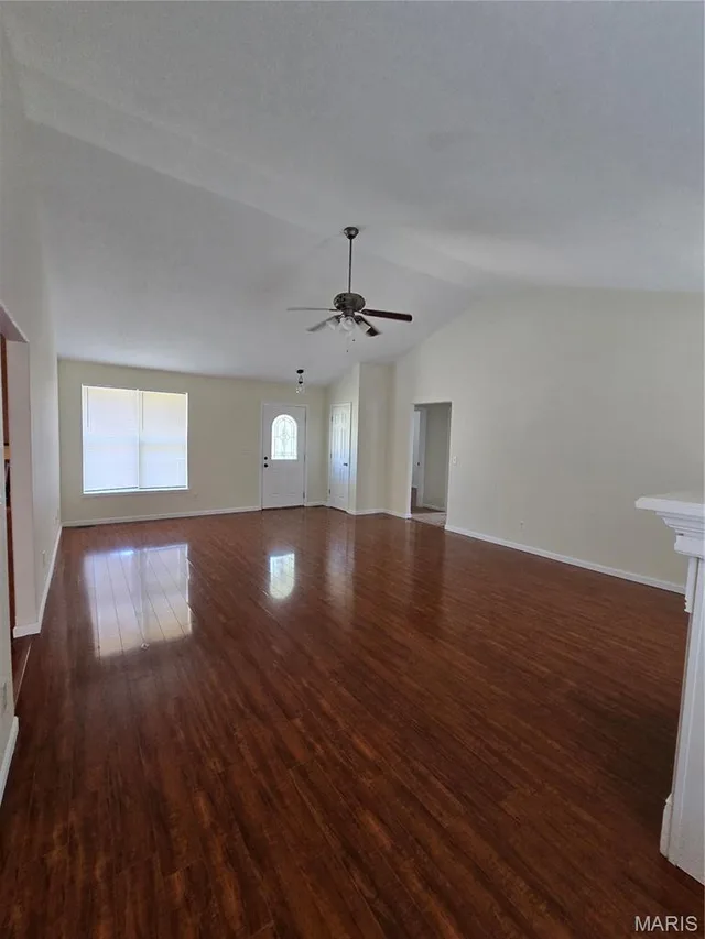 Kitchen — 102 Summit Pass Waynesville Missouri real estate