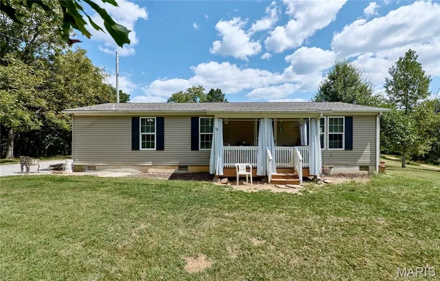 Front exterior — 54 Wisteria Ln Troy Missouri real estate