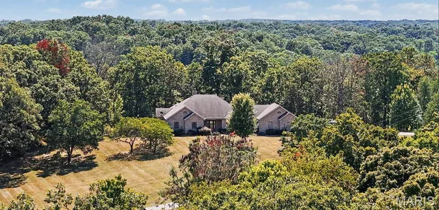 Front exterior — 22878 Eagle Ridge Road Warrenton Missouri real estate