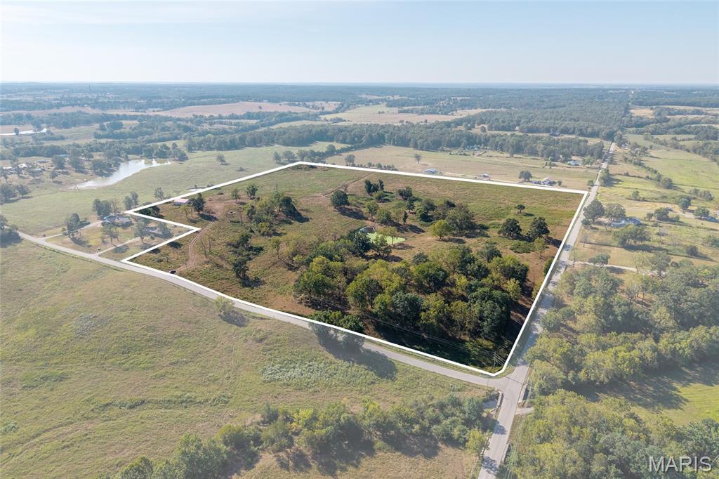 TBD Equestrain Road Lebanon Missouri home for sale listed at $378,800
